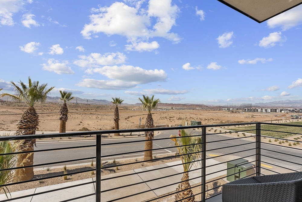Chasing Sunsets 2 Bedroom Condo