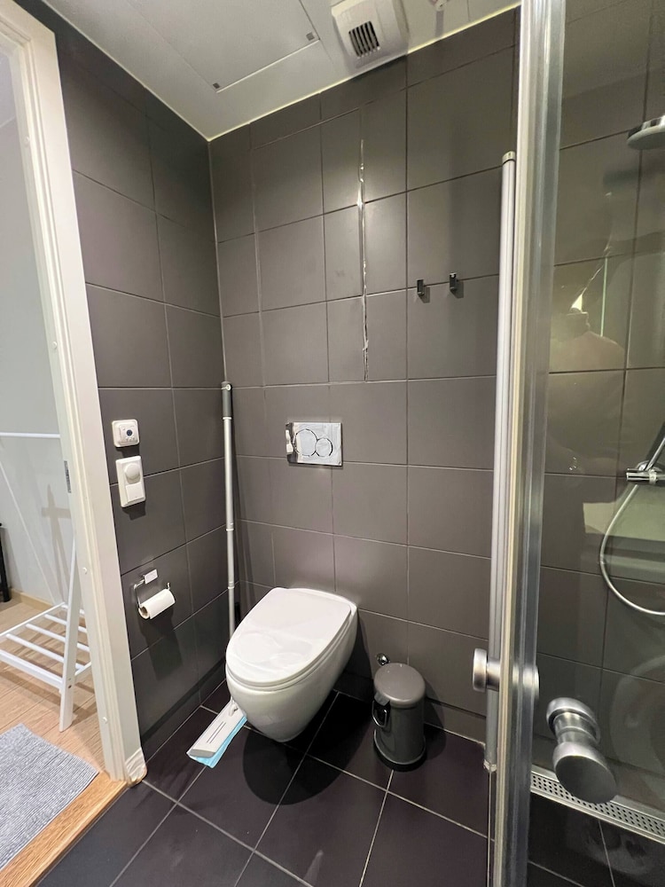 Stylish Seaview 4 Beds Central Apartment Sorenga
