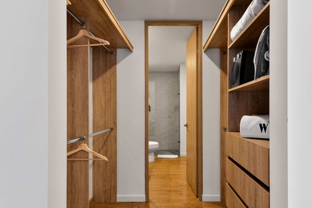 w Prestigious 1BR w Balcony in Usaquen