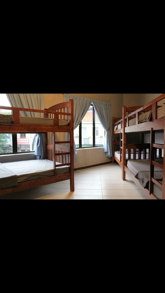 Mari Hostel