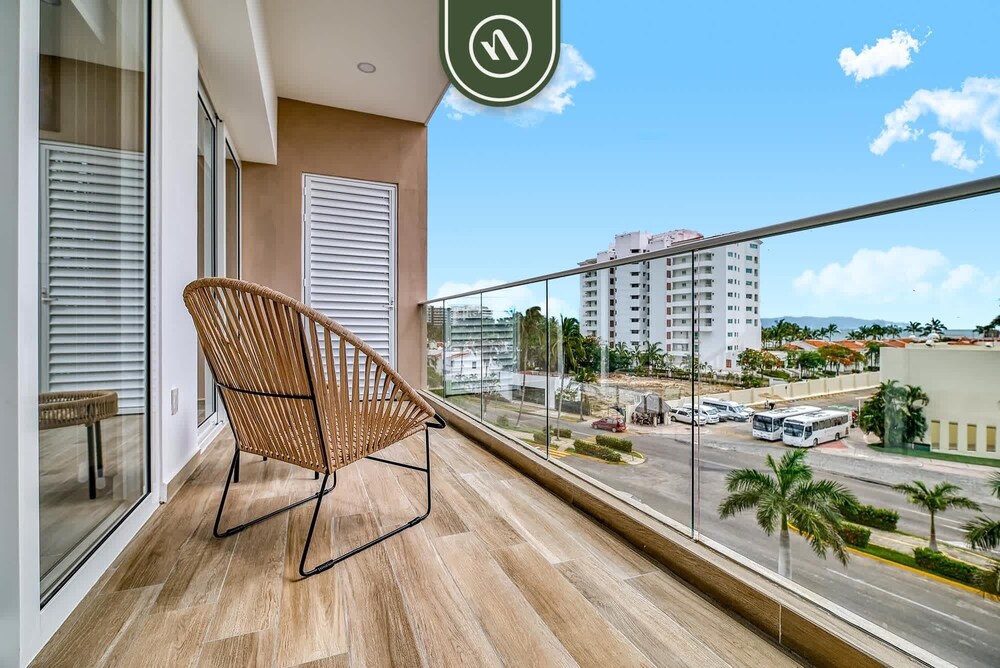 New 2 BR Condo One Street From Beach - Pool - Gym