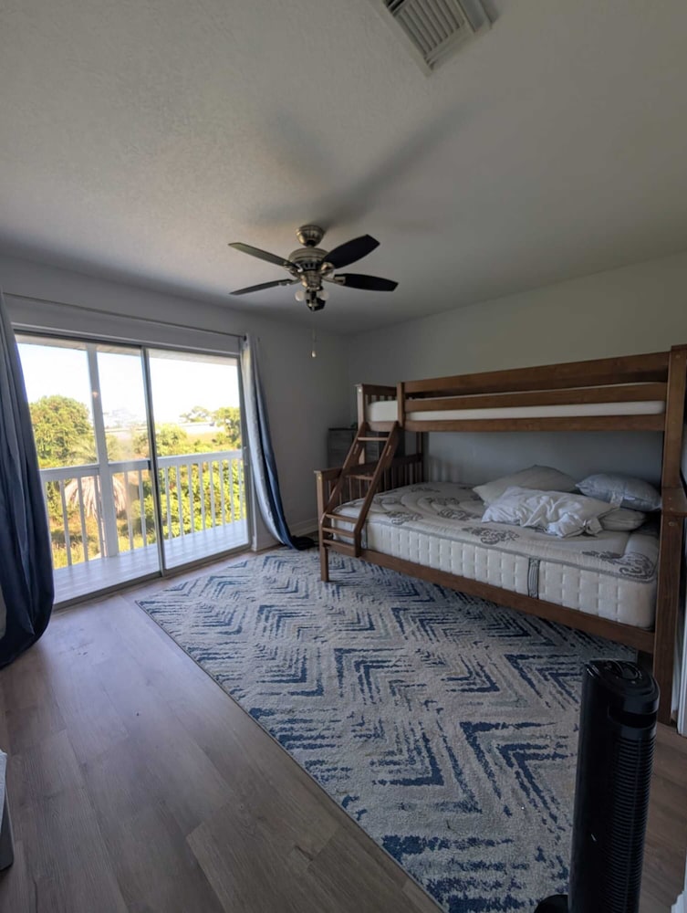 Perdido Beach Bungalow