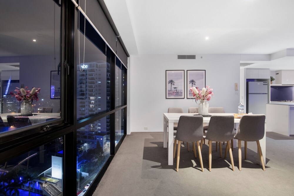 Ocean 2Bed 2Bath plus Study - Wow Stay