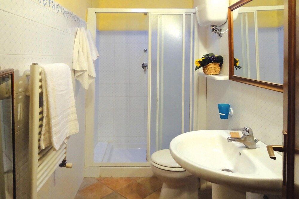 Estate in Montaione With Pool & Wine Tasting