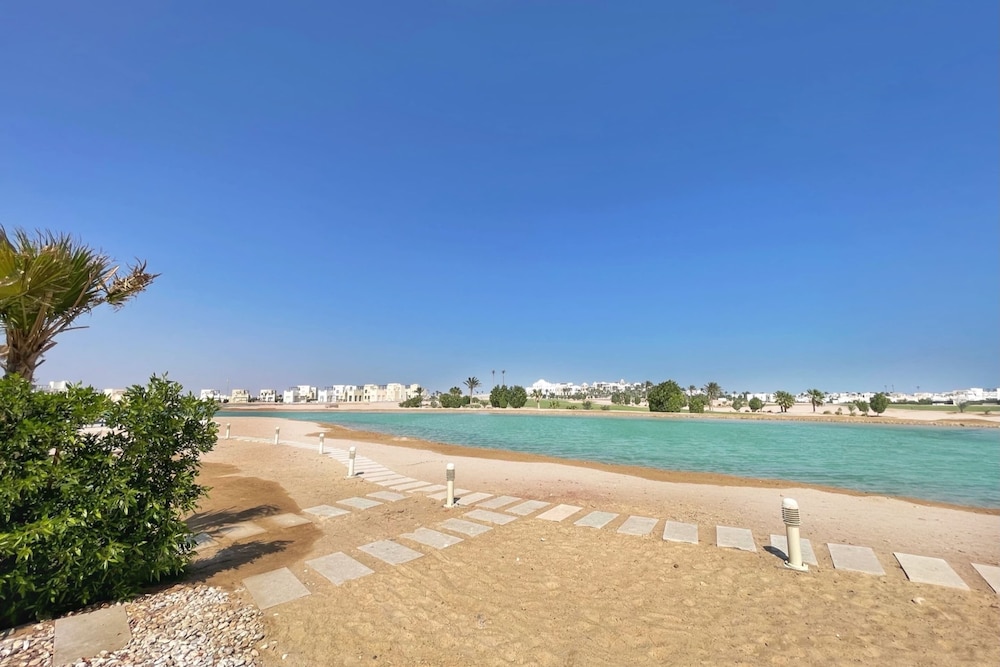 Xuru Stays I Poised & Pearly 3 BDR Villa @ Cyan El Gouna