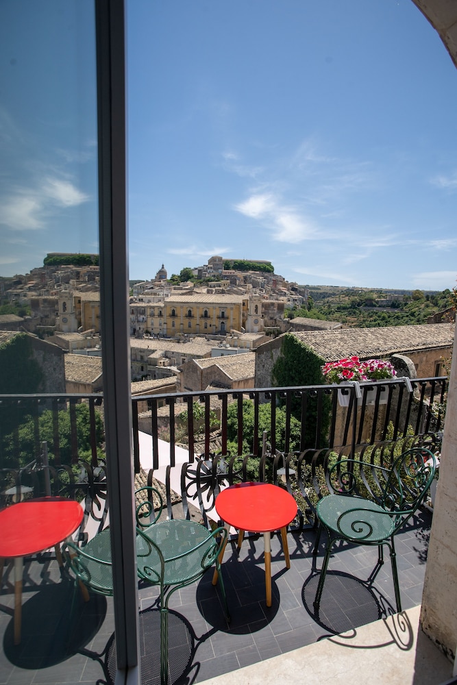 Terra del sole Ibla