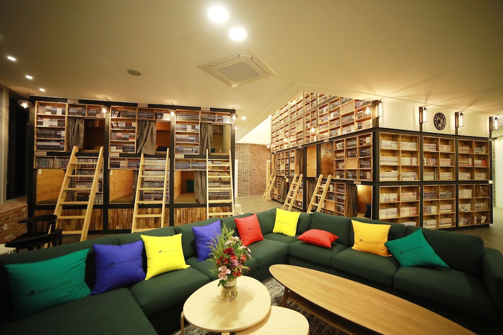 lounge