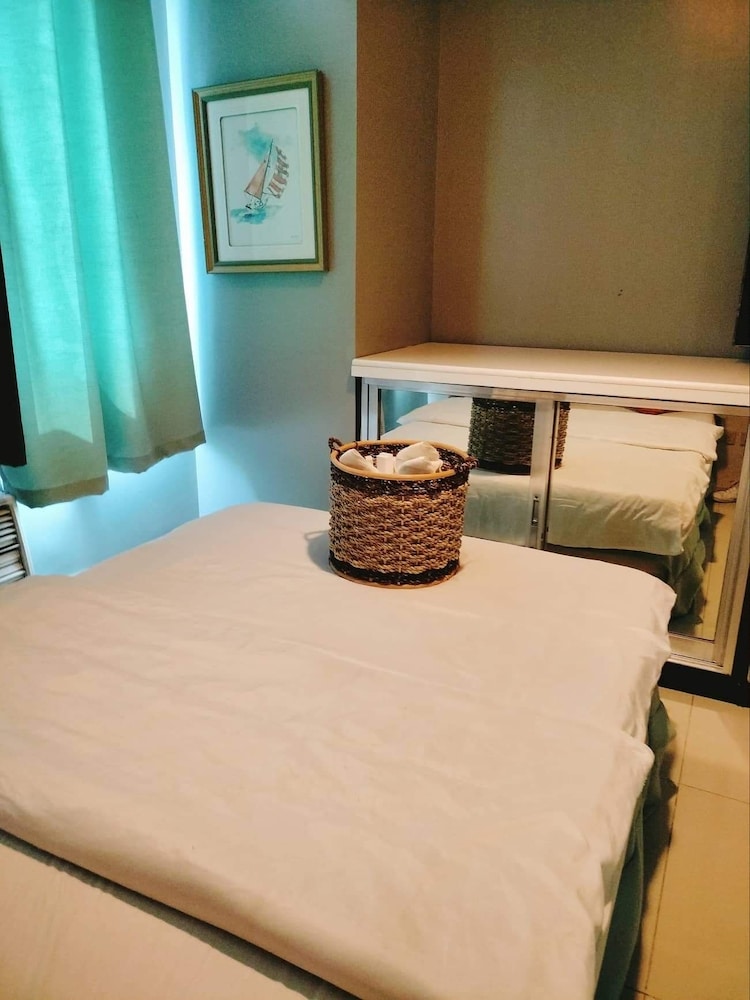 Premiere Haven at Sea Residences
