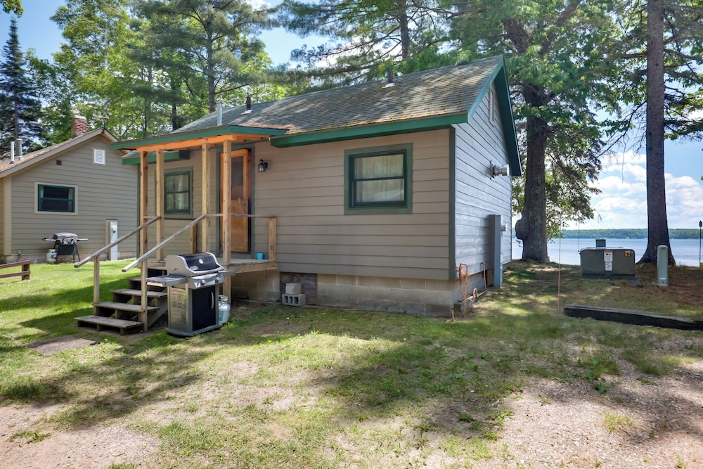 Dock + Views: Wooded Cabin on South Twin Lake