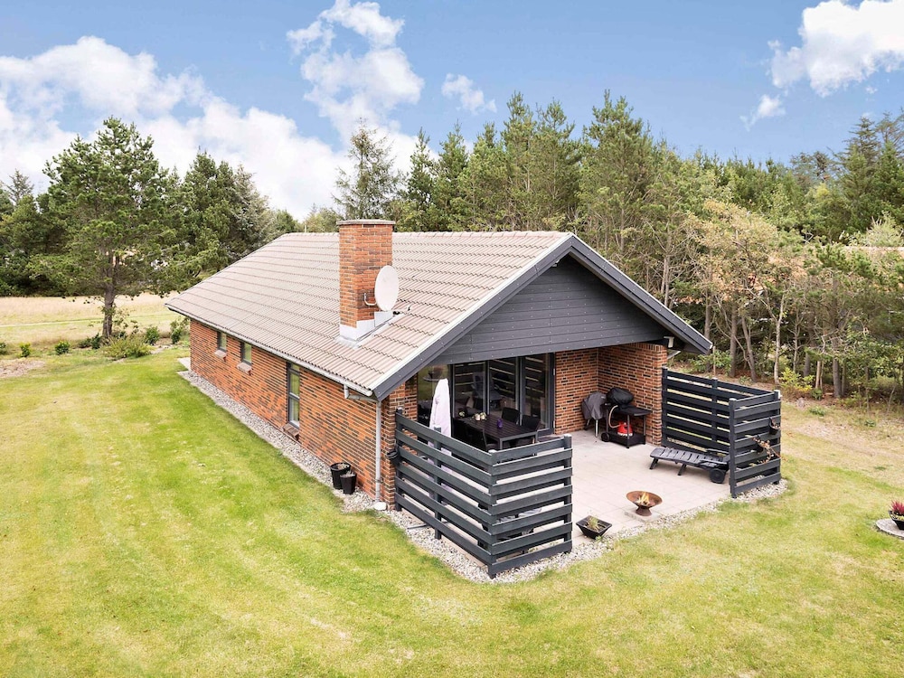 5 Star Holiday Home in Ulfborg