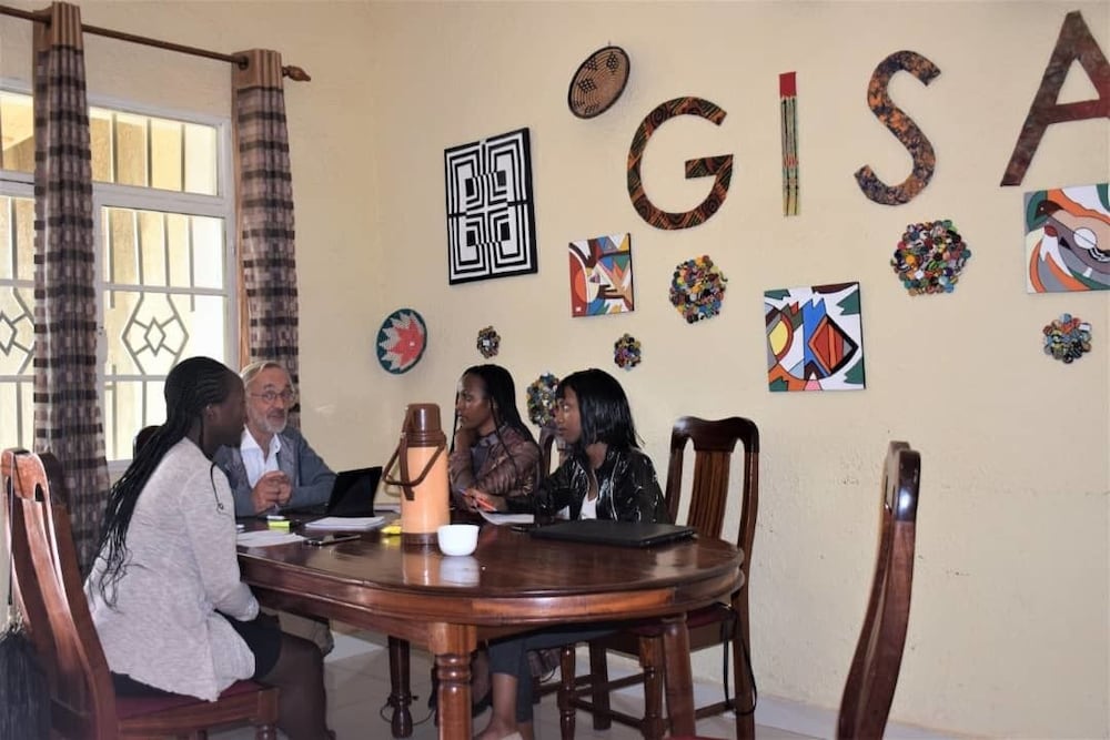 Gisa stay 101 view 3