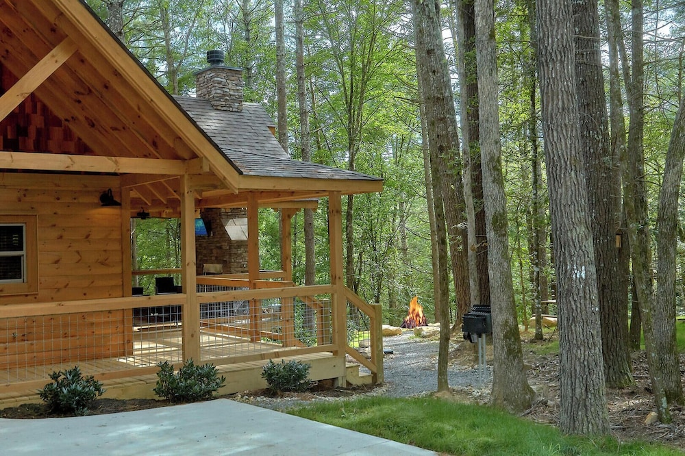 Adventure Lodge