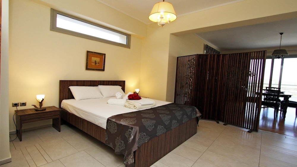 OUR HOUSE Luxury Apartments