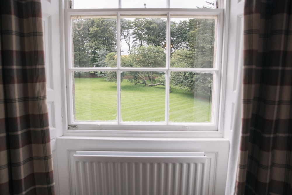 Berwick-upon-Tweed Vacations - Marshall Meadows Manor House - Property Image 3