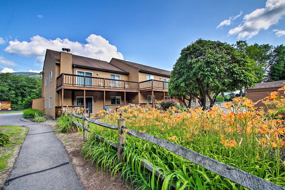 Lincoln Condo w/ Balcony - 6 Mi to Loon Mtn! view 5