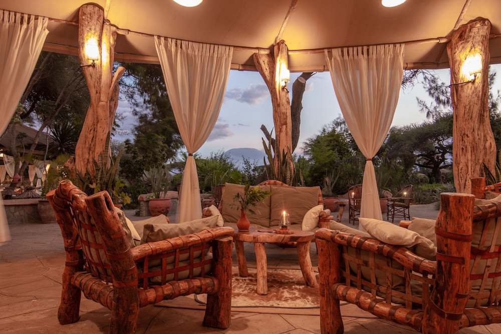 Kibo Safari Camp