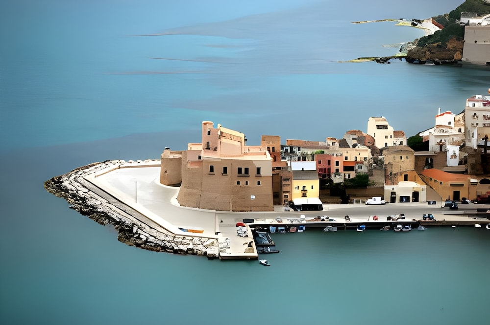 Casa De Gasperi in Castellammare del Golfo