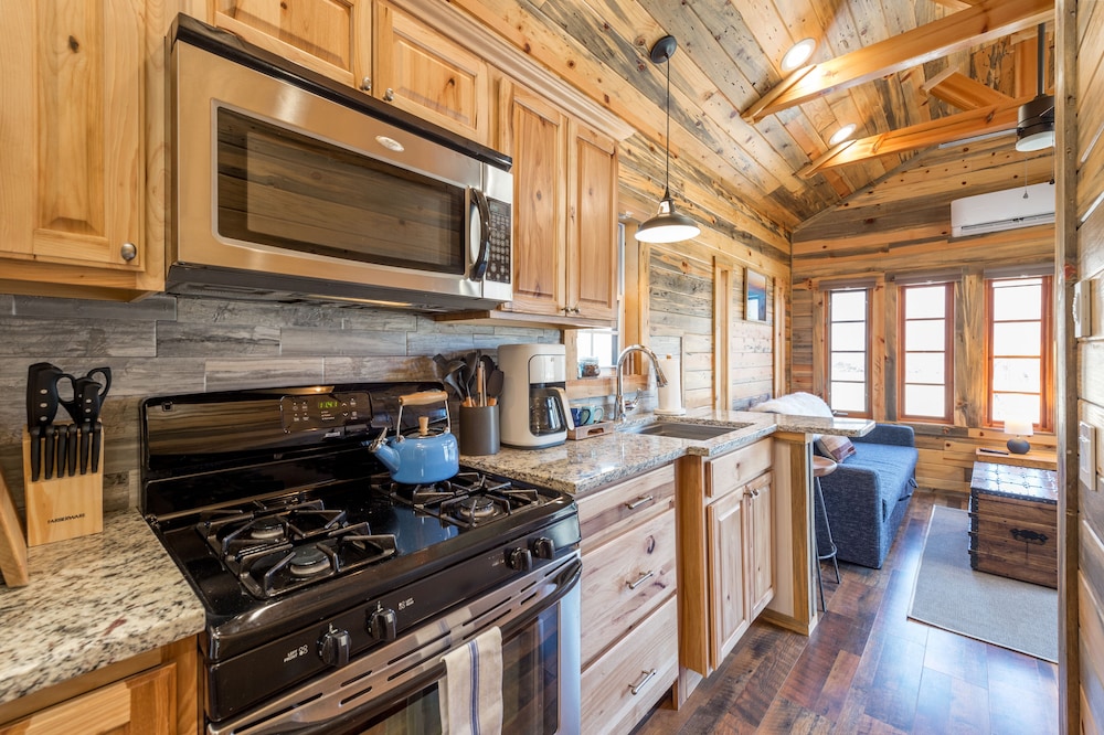Asheville River Cabins