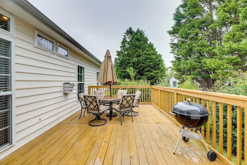 3 Mi to Bethany Beach: Family Home w/ Movie Room!