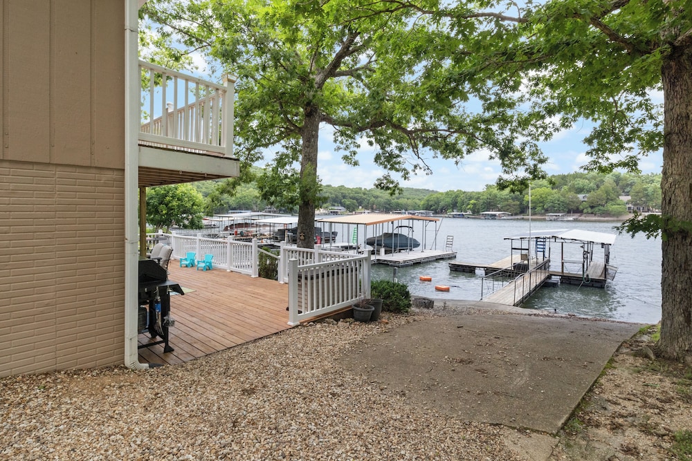 Boat Slip, Fishing, Lake Views, Main Channel
