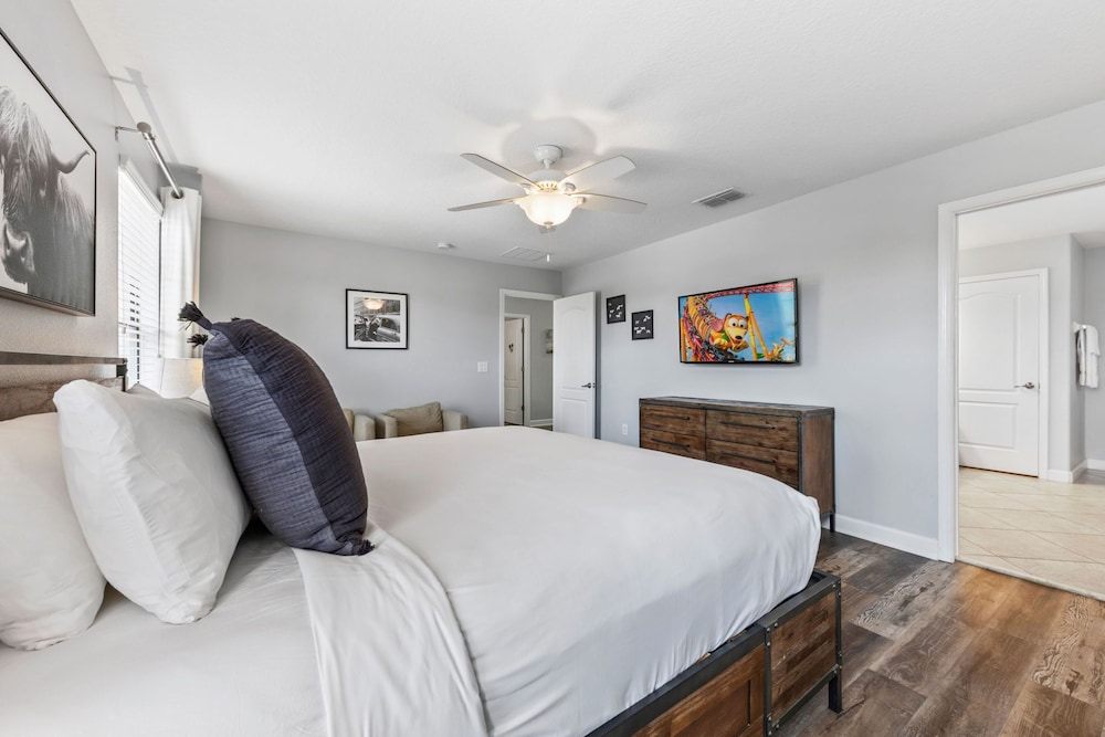 1417 Rolling Fairway Dr