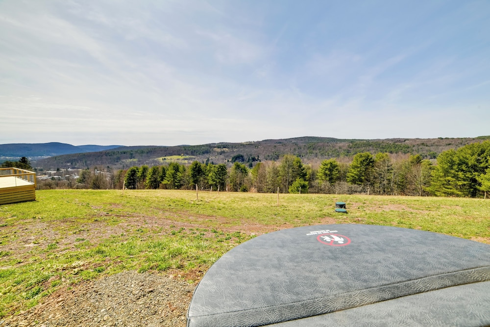 Catskills Glamping at The Deer Dome in Franklin!