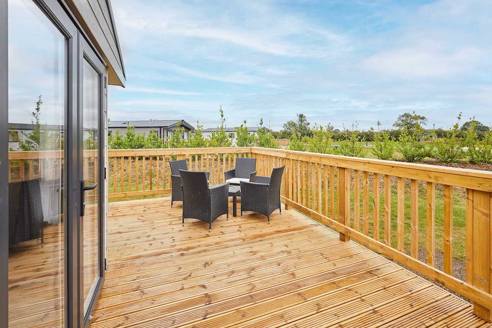 Host Stay Deer View Lodge