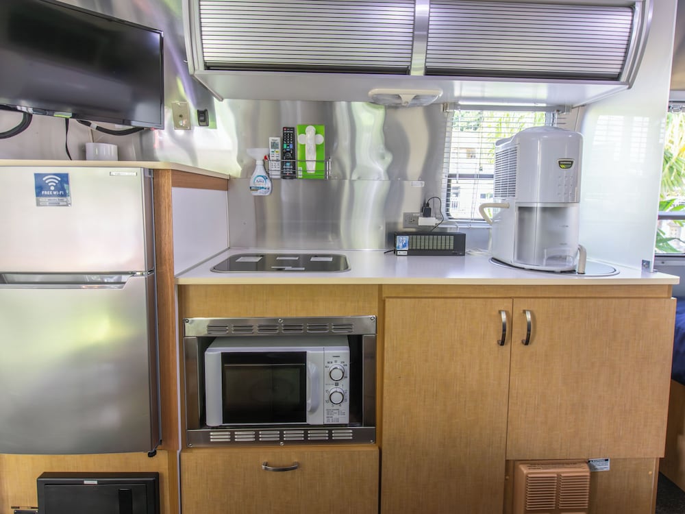 AIR STREAM HOUSE AMESOKO