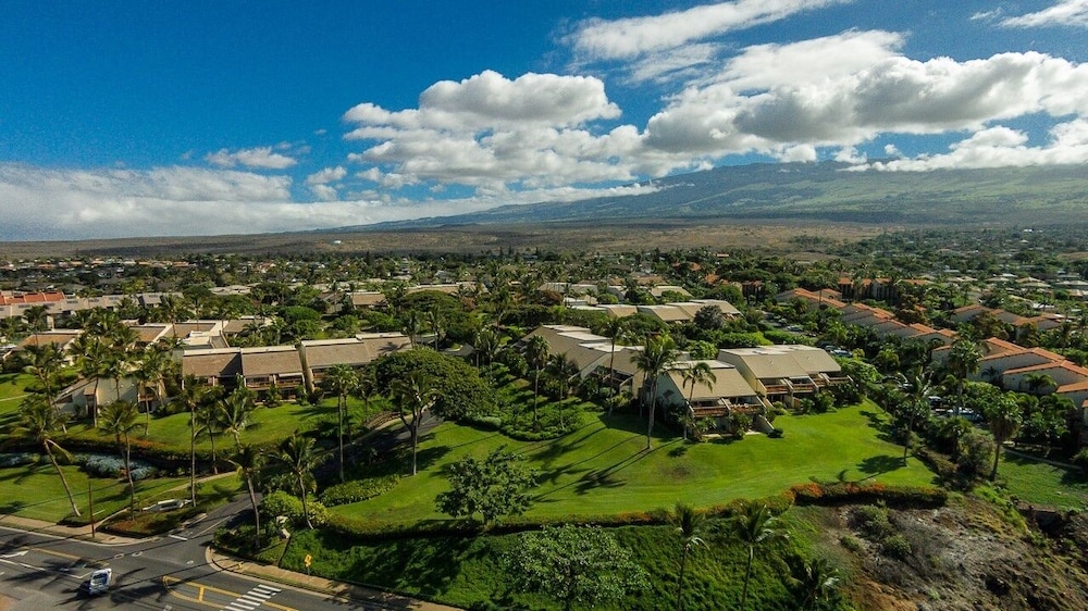 Maui Kamaole M207 2 Bedroom Condo