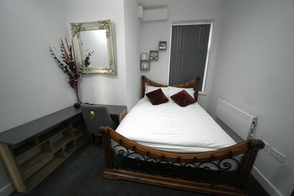Charming Oxford Apartment in Telford - Flat 1