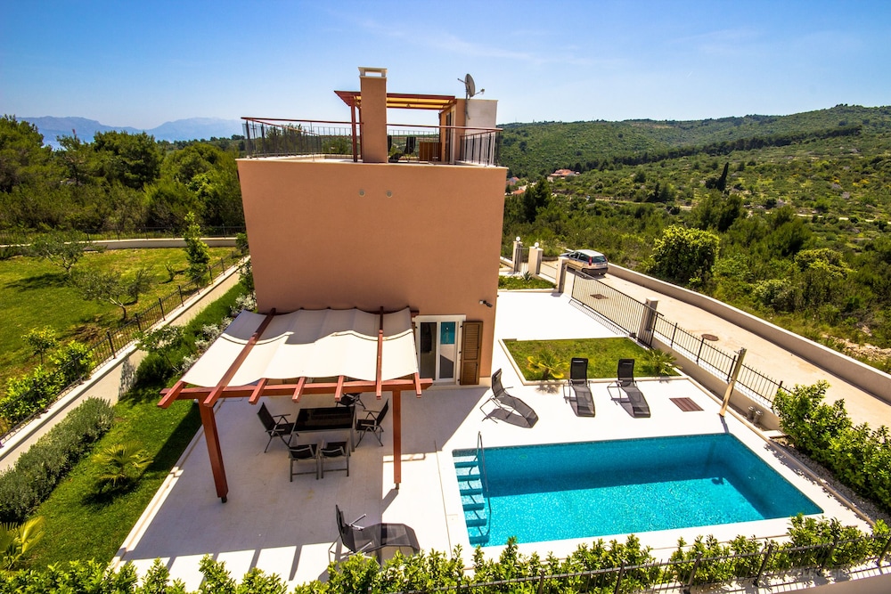 Villas Brac Hills
