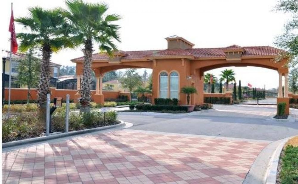 Bellavida - Welcome To Cozy 4bed Close To Disney view 5