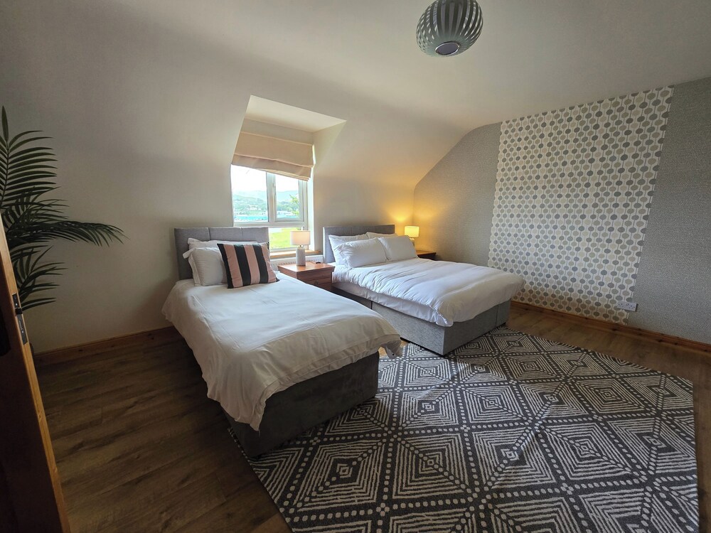 Benroe House - 5 Bedrooms