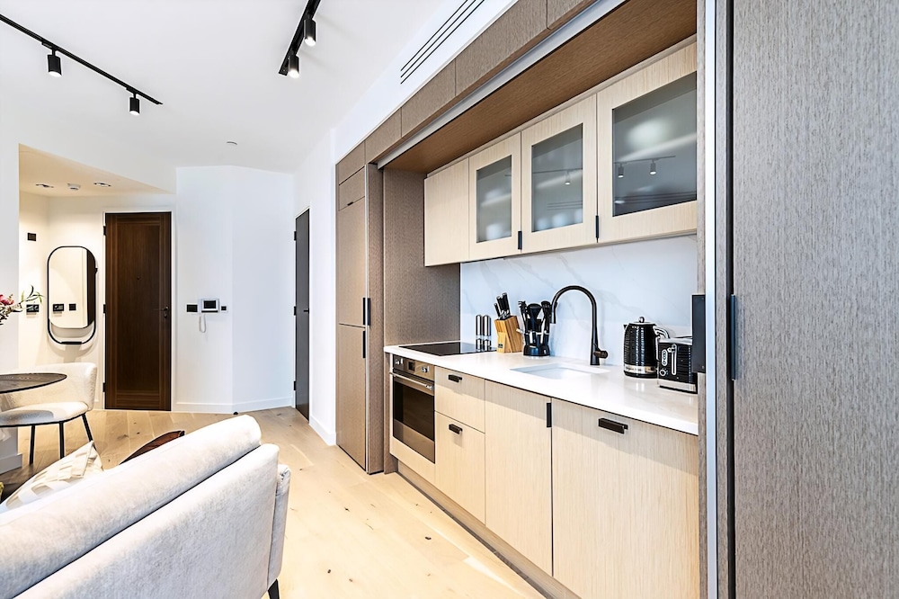 Elegant Flat in Notting Hill's Heartbeat