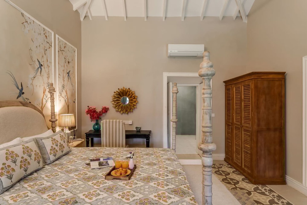 Casa Palms by Hireavilla -5br Villa w Private Pool