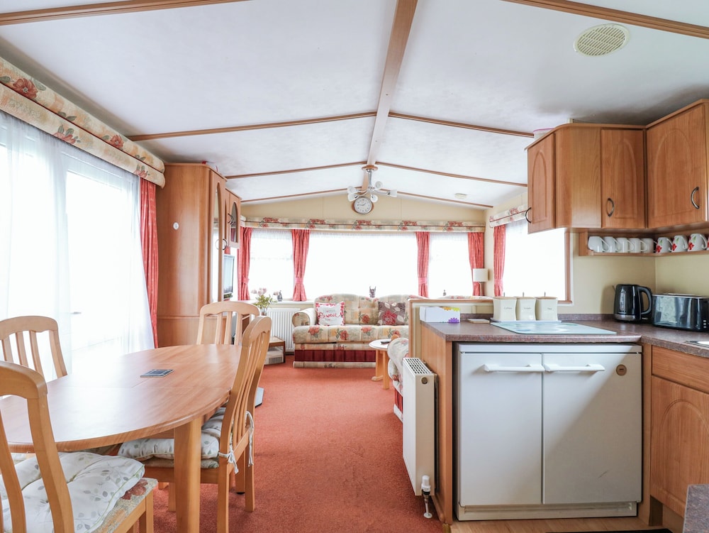 120 Caravan
