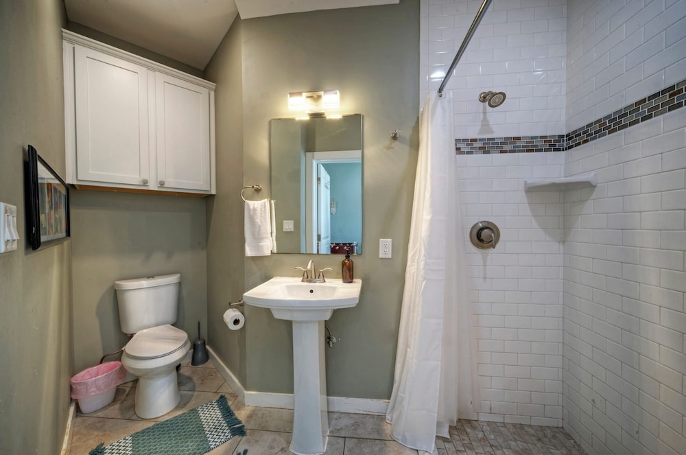 Ridley Retreat Community Pool Mins to the Beach Corpus Christi Port A