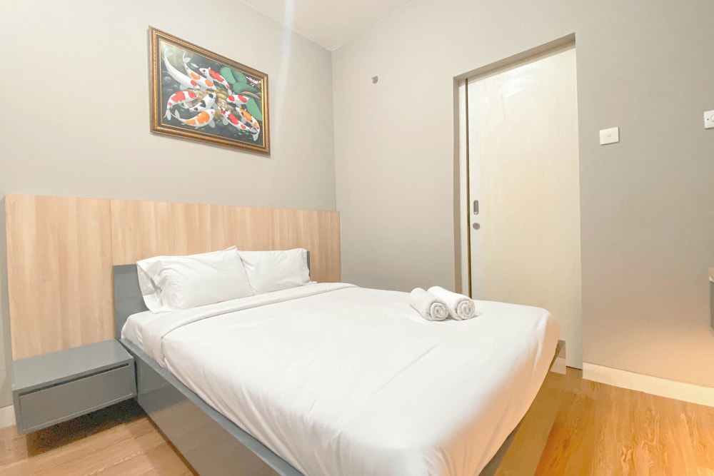 Good And Simple Look 1Br At Amartha View Apartment
