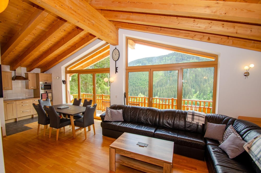 Ski Chalet Jim 300 m From ski Lift view 5