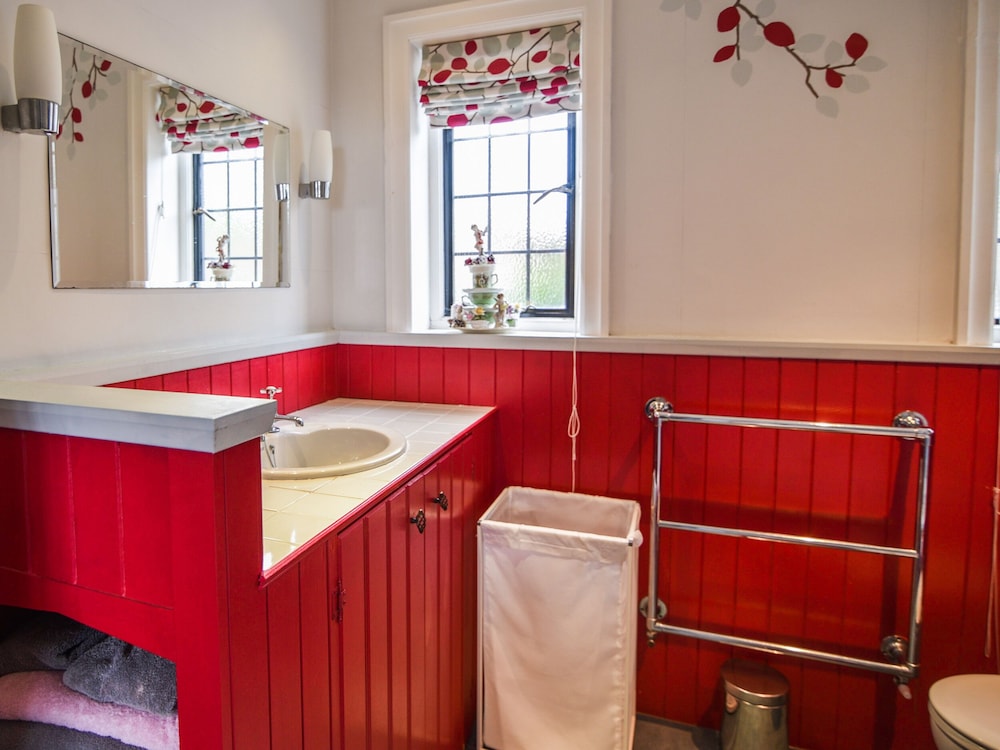 Coram Cottage