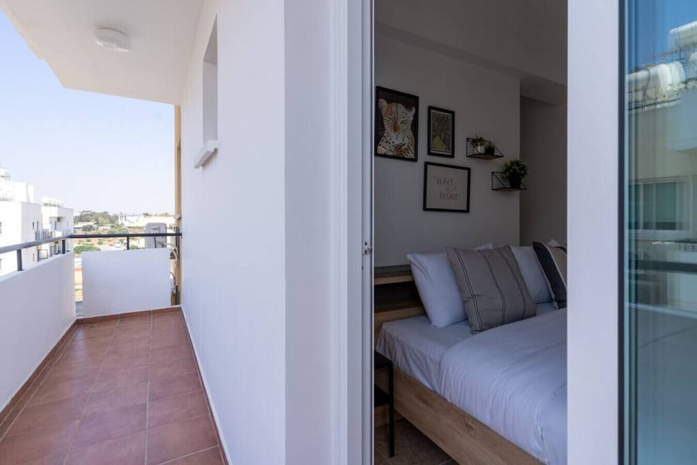 Chloris 3- Bedroom Apartment in Larnaca