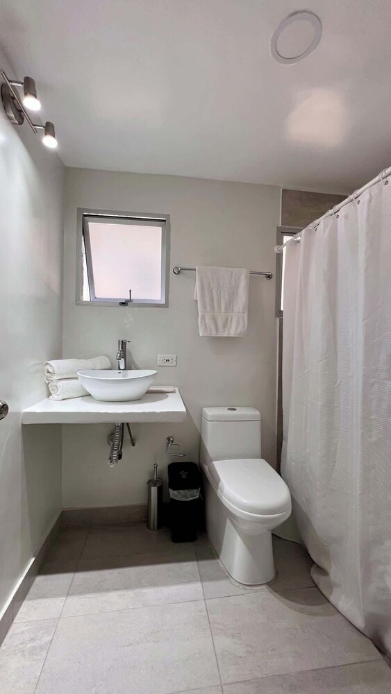 Bright 2BR in Parque de la 93