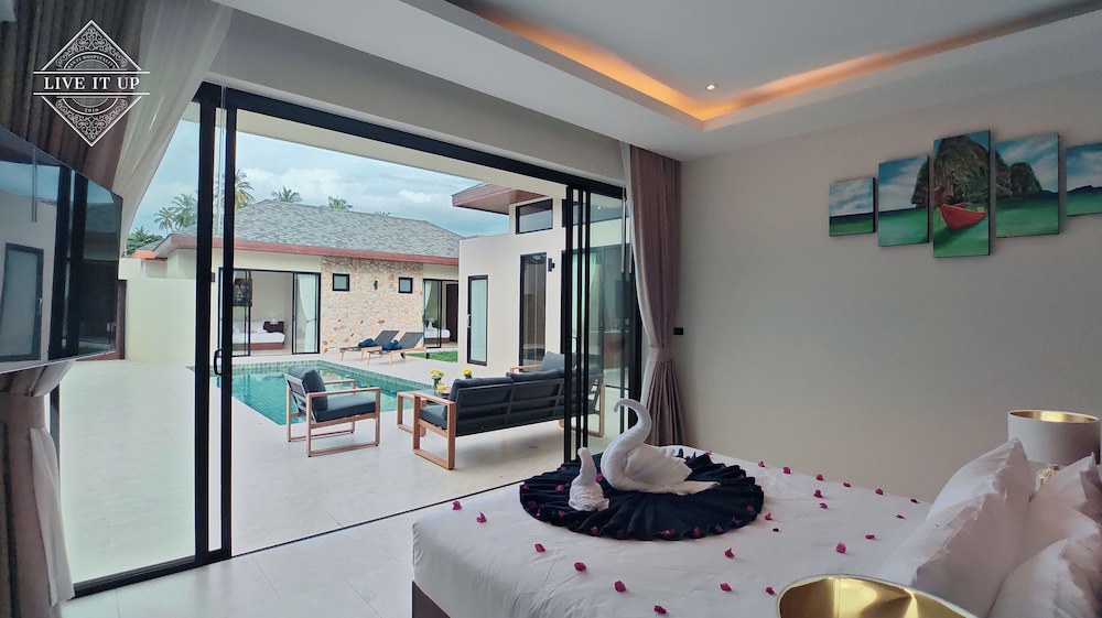 Santi Tara Villas