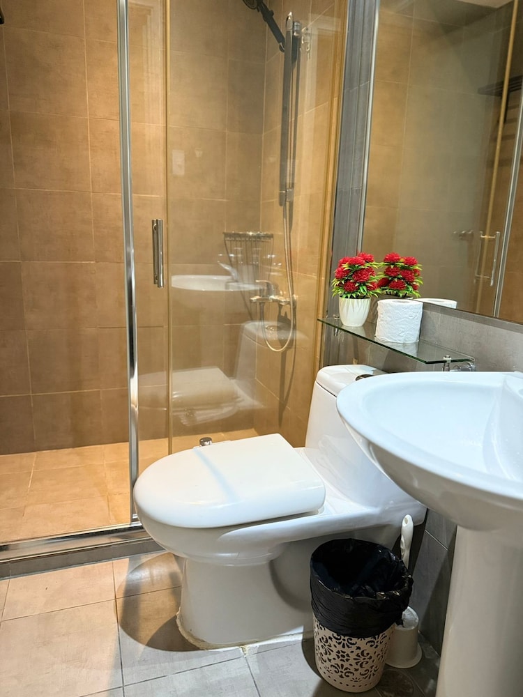Makati City Gramercy Residences Studio