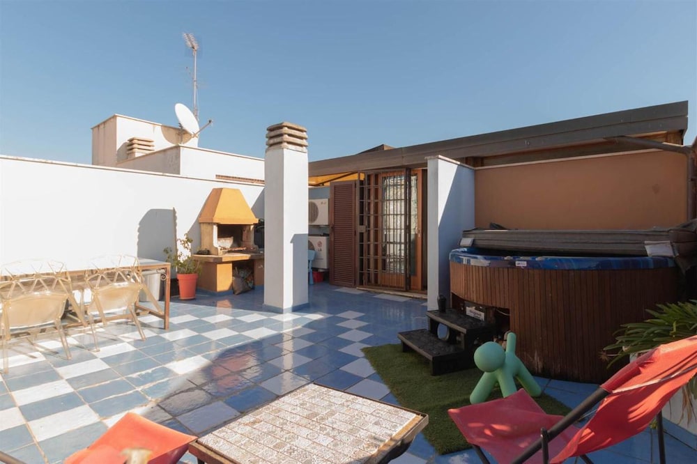 Beautiful 1-bed Apartment in Roma