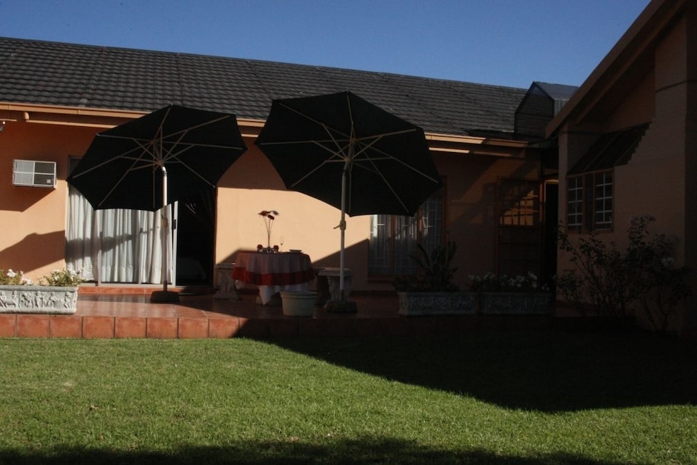 Kungwini Guest House and Conference Centre view 3