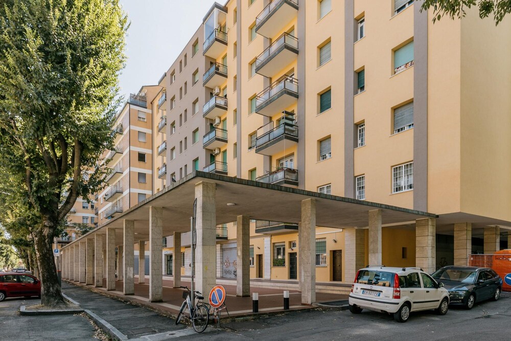 Modern Petroleum Apartment by Wonderful Italy view 2