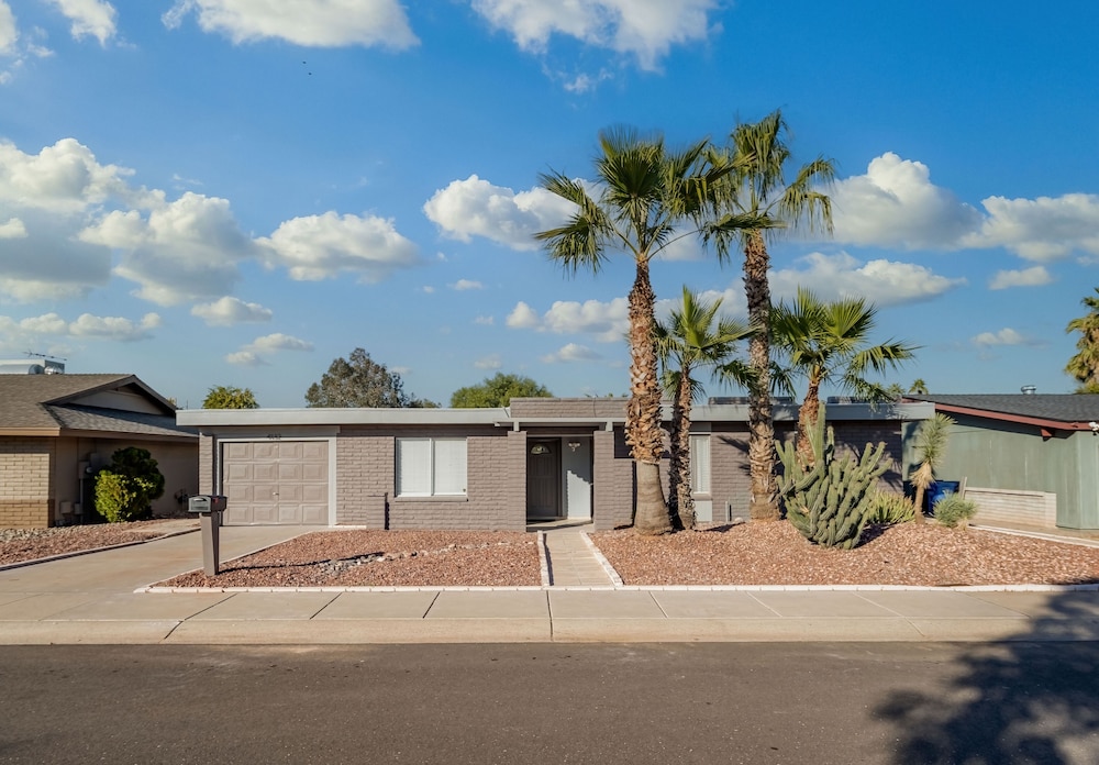 Sweet Memories On Alan Lane 4 Bedroom Home by Redawning view 5
