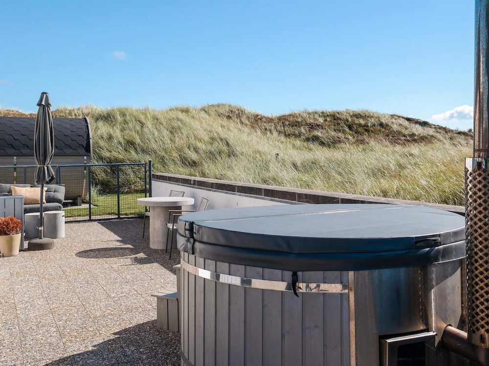 Family-friendly House With Sauna