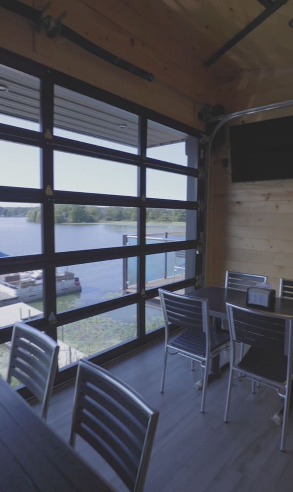 Edinboro Lake Resort Cabins